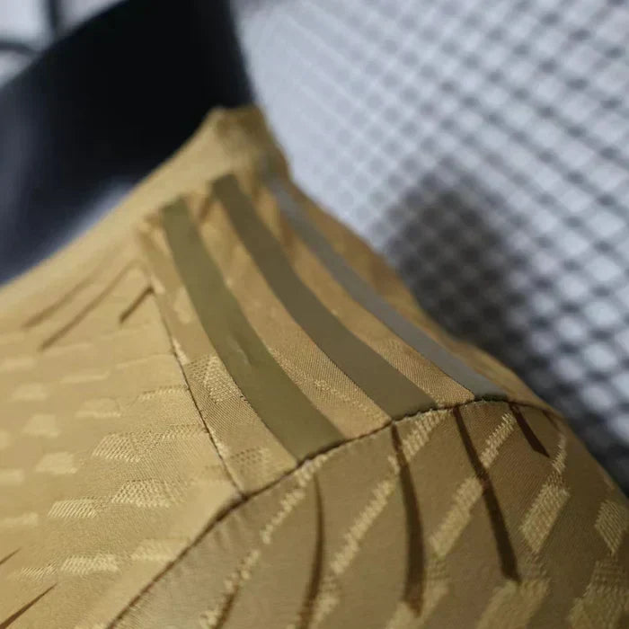Real Madrid "Golden Whirlwind" Edición Especial