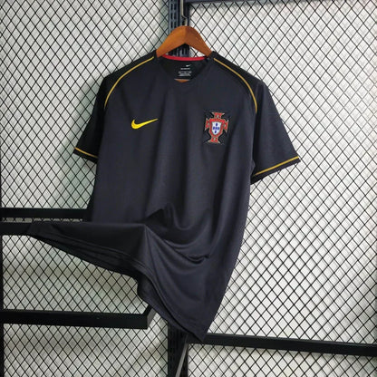 2006 Retro Portugal Visitante