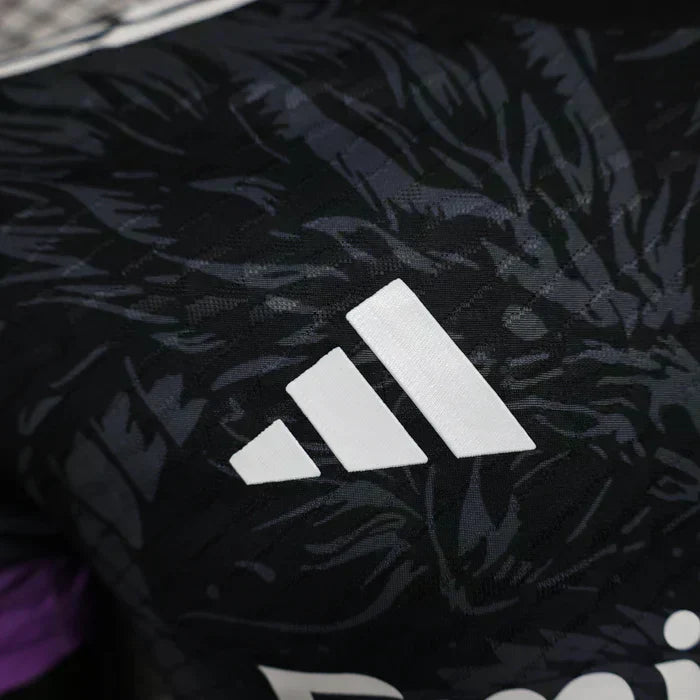 Real Madrid "Obsidian Dragon" Edición Especial