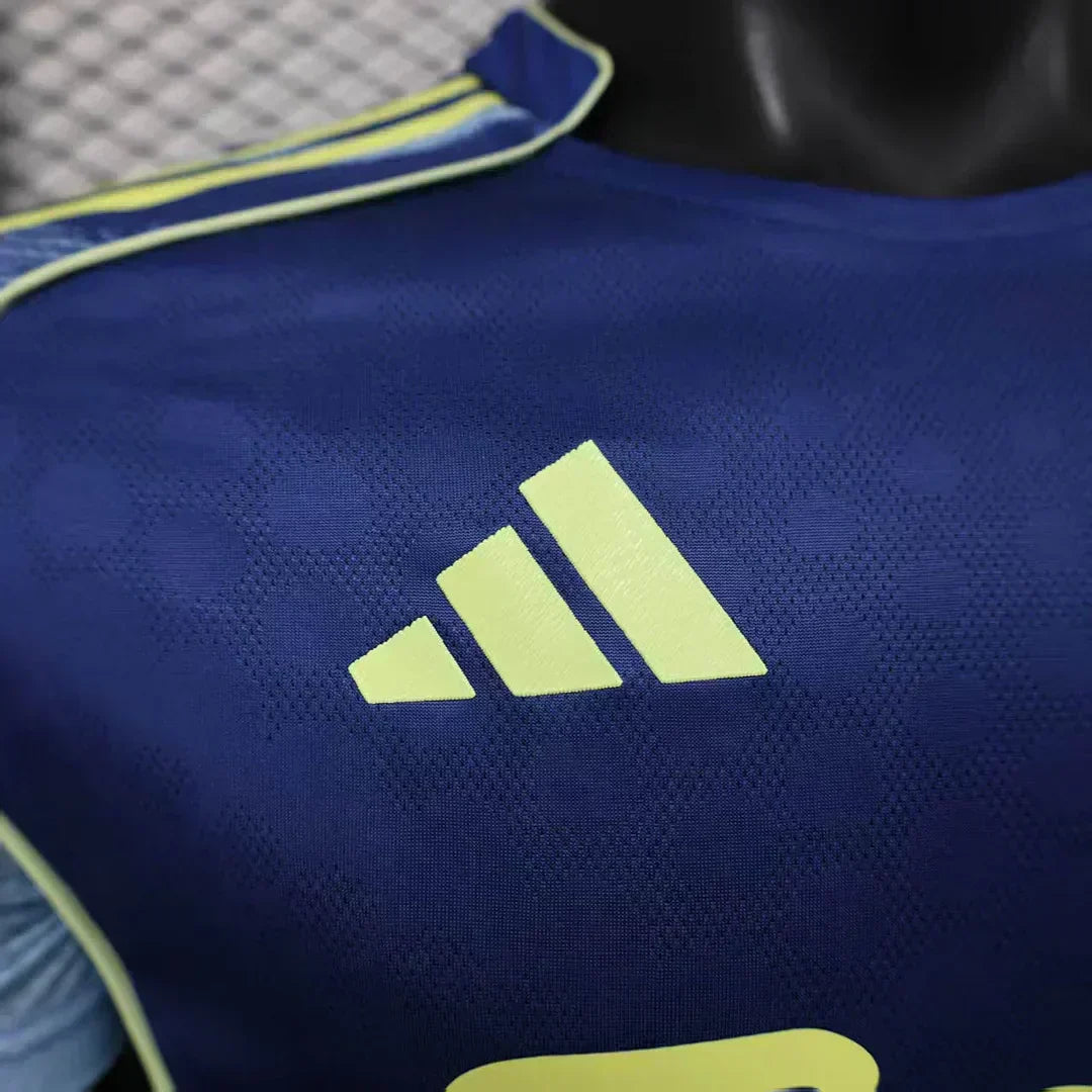 2025/2026 Ajax Visitante Kit