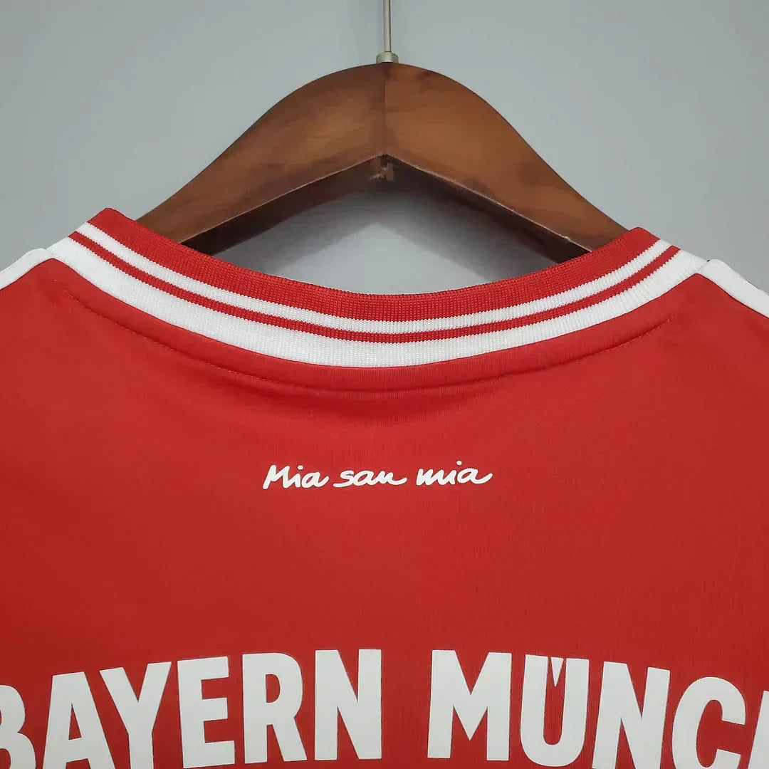 2013/2014 Retro Bayern Munchen Champions League Local