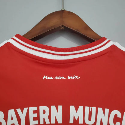 2013/2014 Retro Bayern Munchen Champions League Local