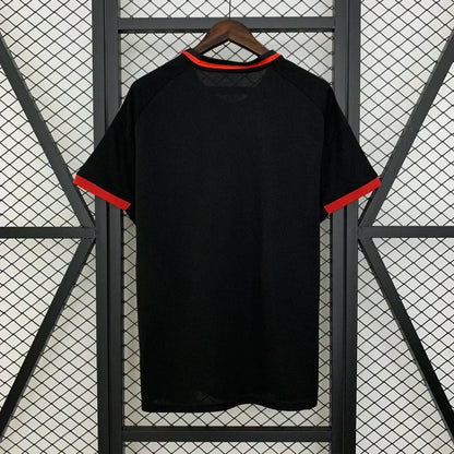 Real Madrid "Serpent Rojo" Edición Especial