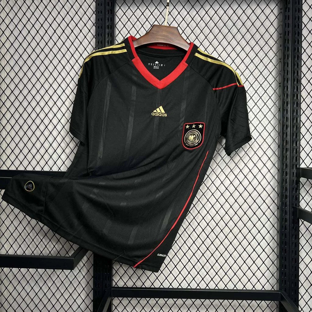 2010 Retro Germany Visitante