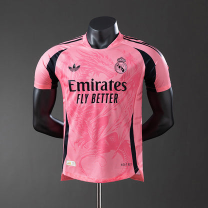 Real Madrid “Dragon Rosa” Edición Especial