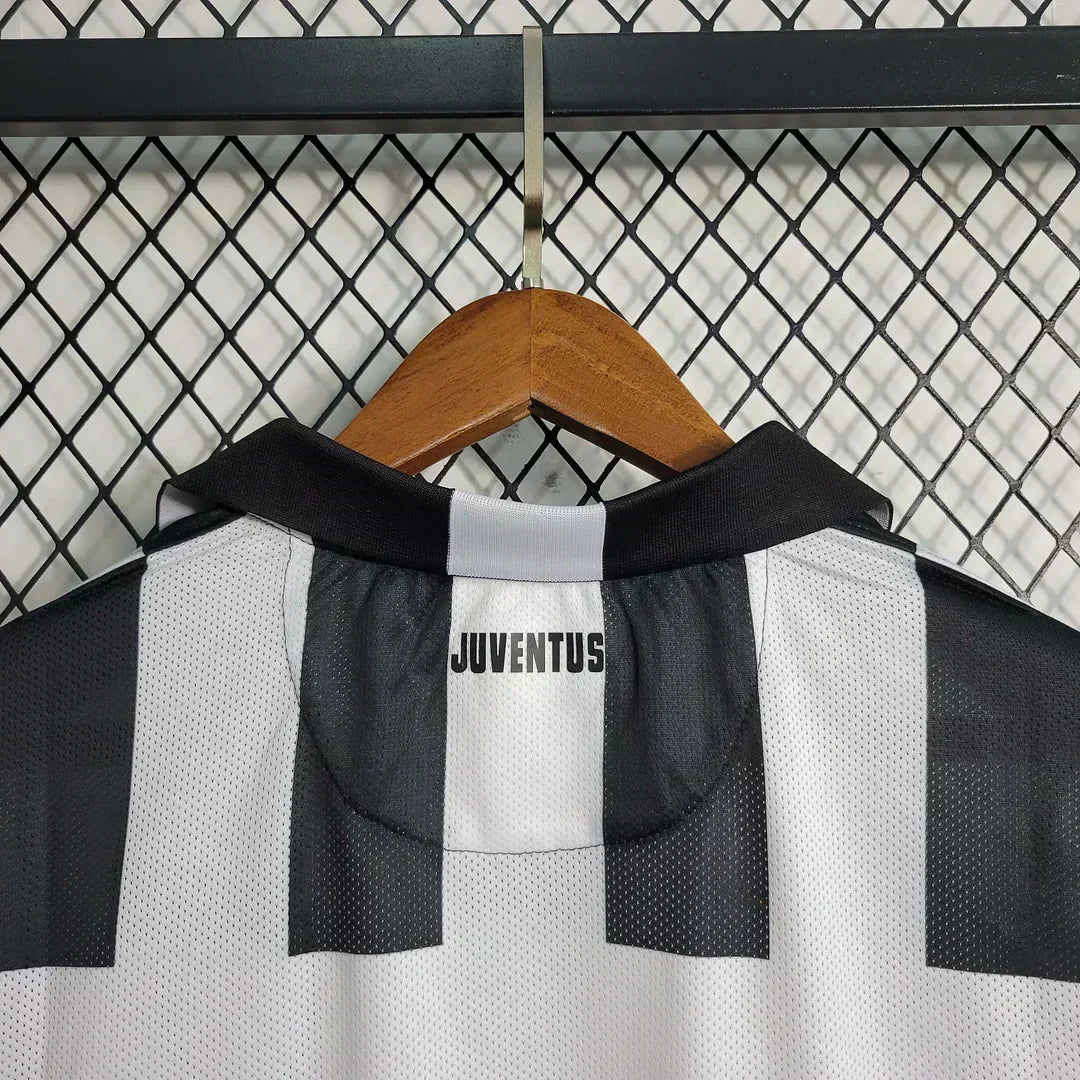 2014-2015 Retro Juventus Local