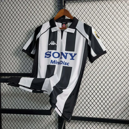 1997-1998 Retro Juventus Local