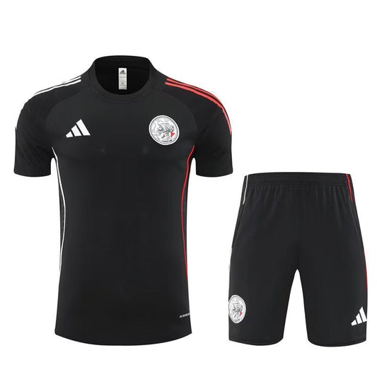 2025/2026 Ajax Equipación de Entrenamiento