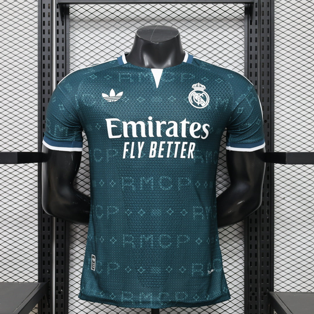 Real Madrid 2026/2027 Visitante Kit