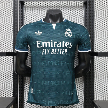 Real Madrid 2026/2027 Visitante Kit