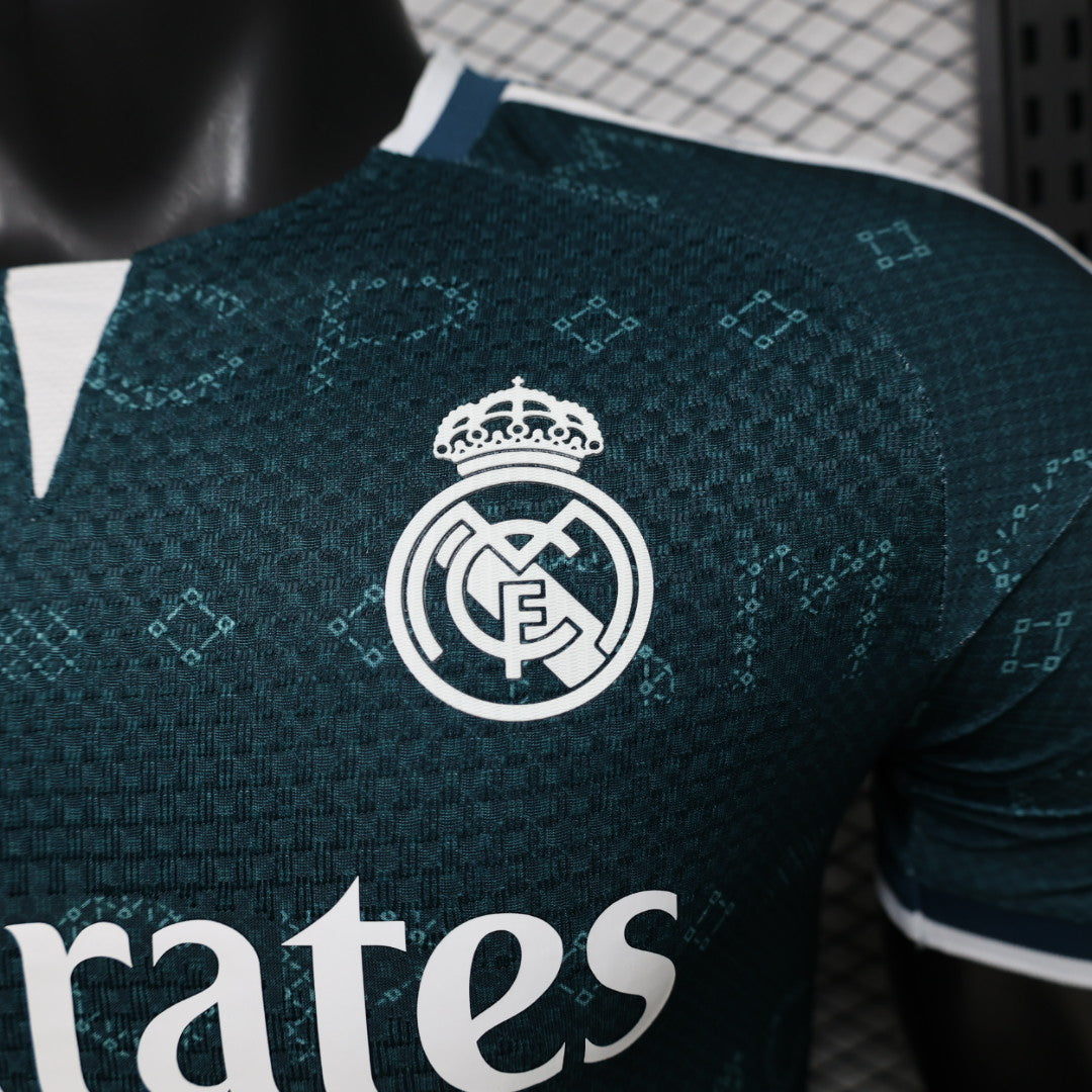 Real Madrid 2026/2027 Visitante Kit