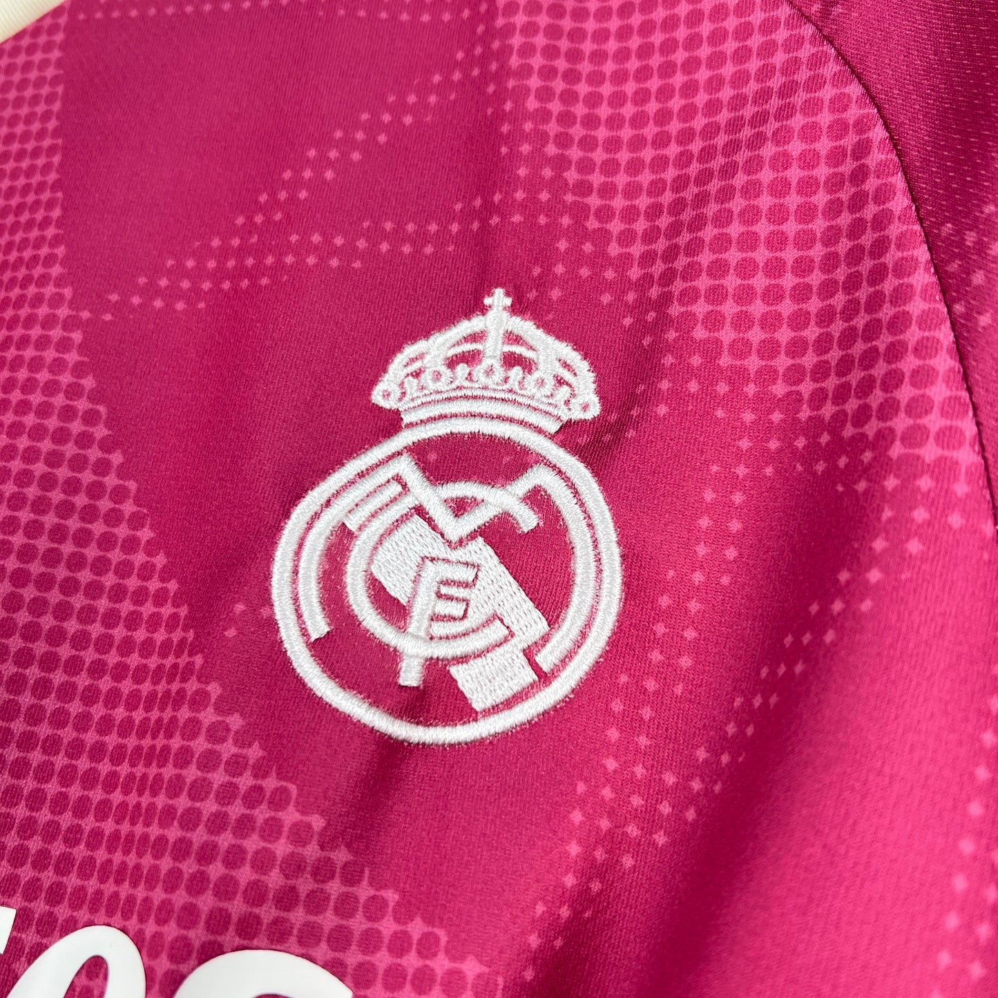 Real Madrid 2026/2027 Alternativa Kit