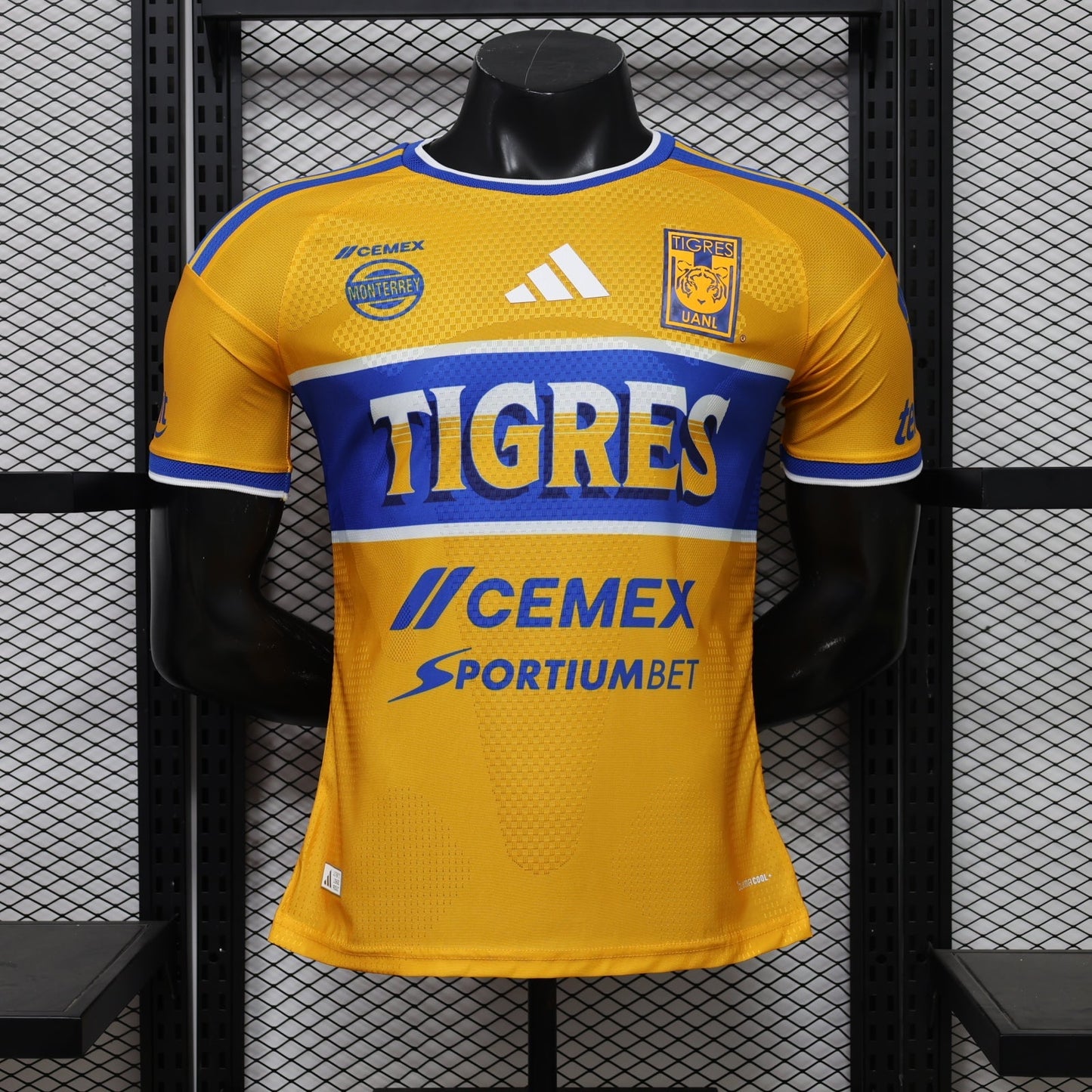 2026/2027 Tigres Local Kit
