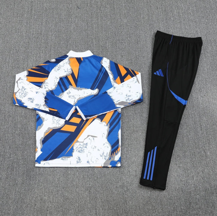Real Madrid “Electric Prism” Chándal