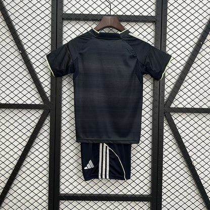 2025/2026 Real Madrid Visitante Kit Talla Niño