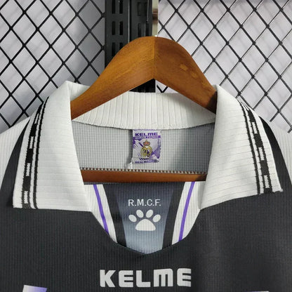 Real Madrid Retro 1997-1998 Alternativa Kit