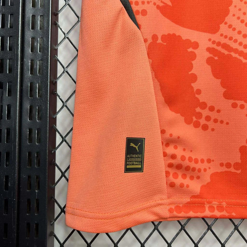 2024/2025 Manchester City Goalkeeper Visitante Kit