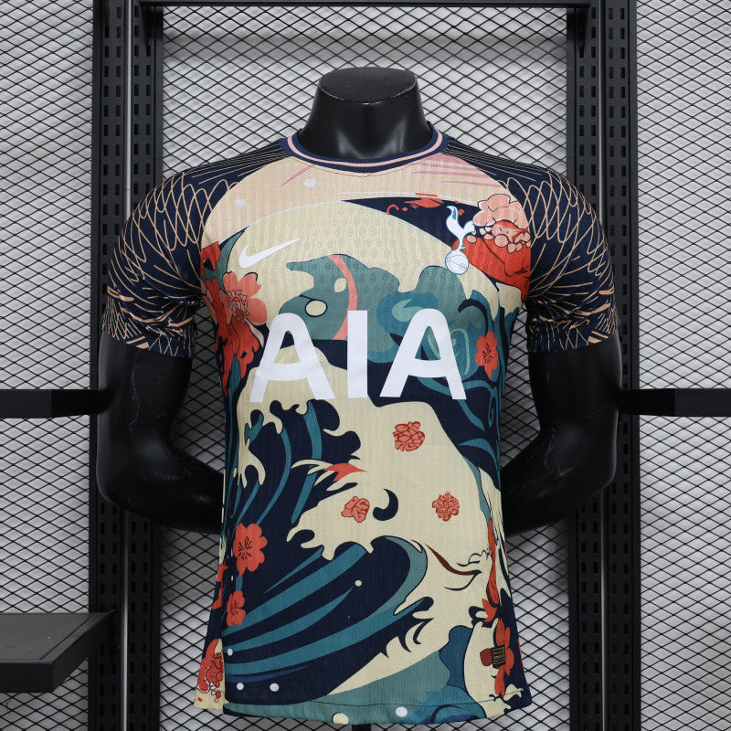 Tottenham "Spurs Hokusai" Edición Especial