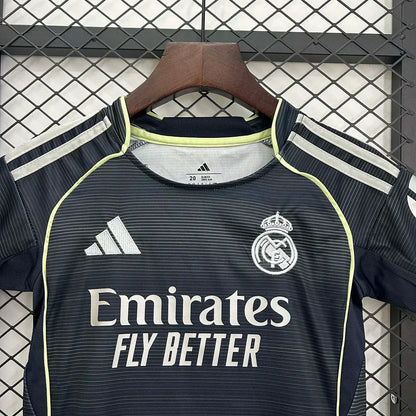 2025/2026 Real Madrid Visitante Kit Talla Niño