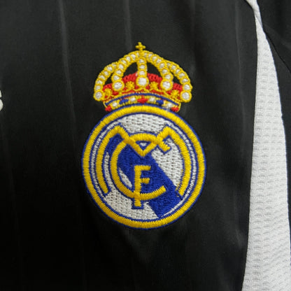 2006/2007 Retro Real Madrid Visitante Kit Talla Niño