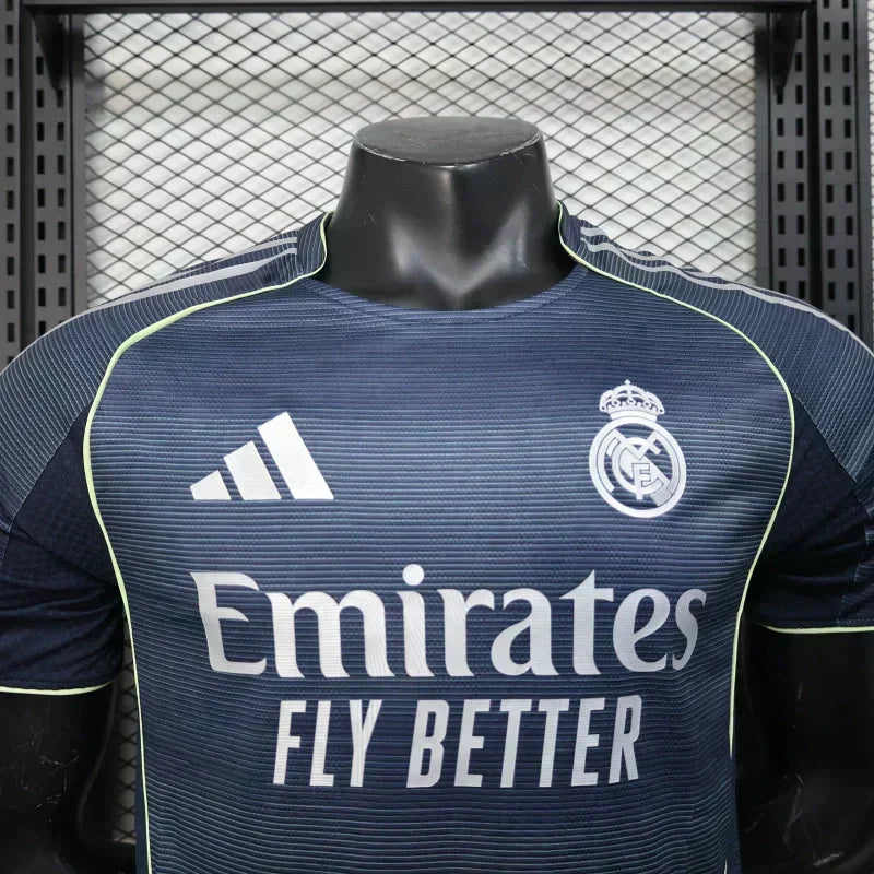 Real Madrid 2025/2026 Visitante Kit